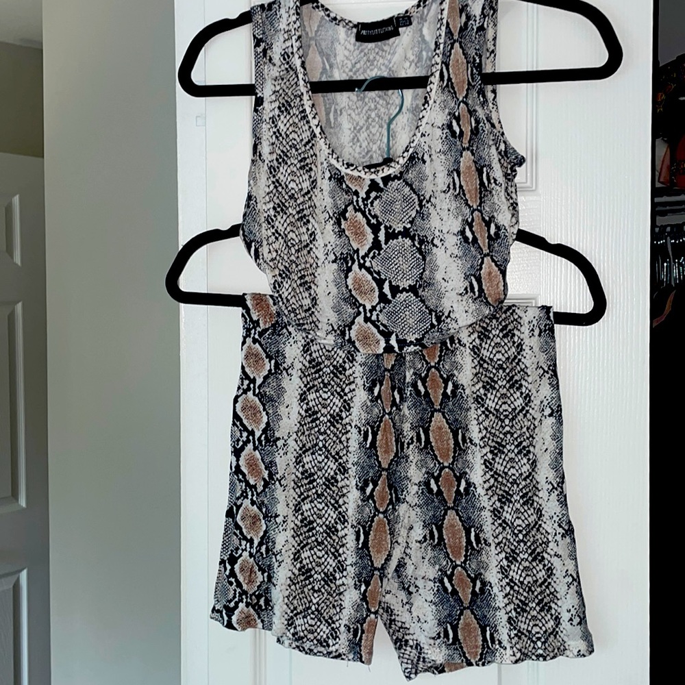 Two- piece, snake print  crop top & short set.